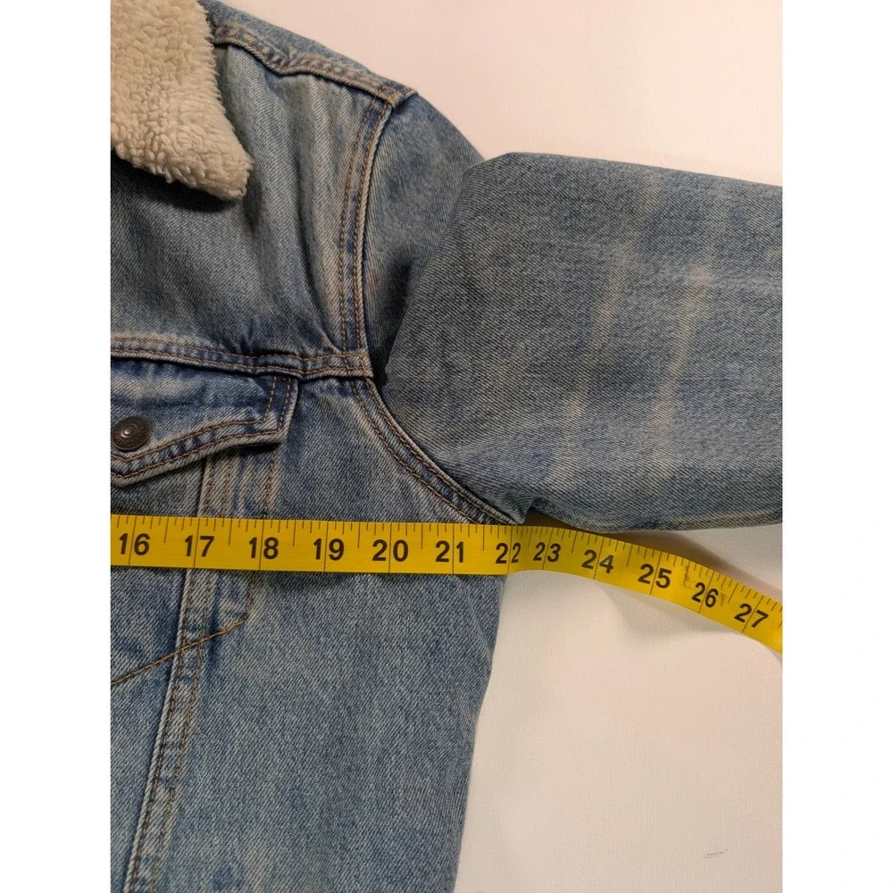 Levis levis mens